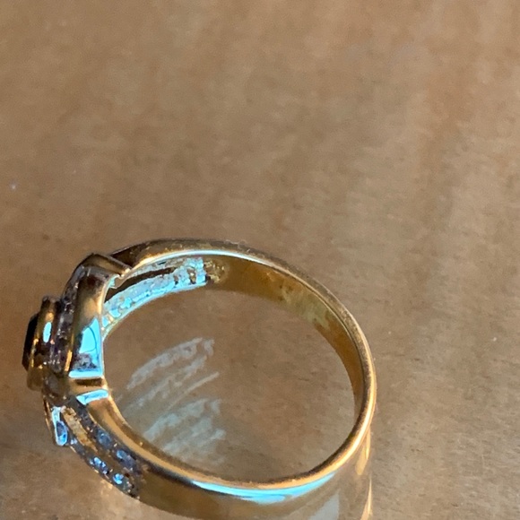 Ring - Picture 6 of 9